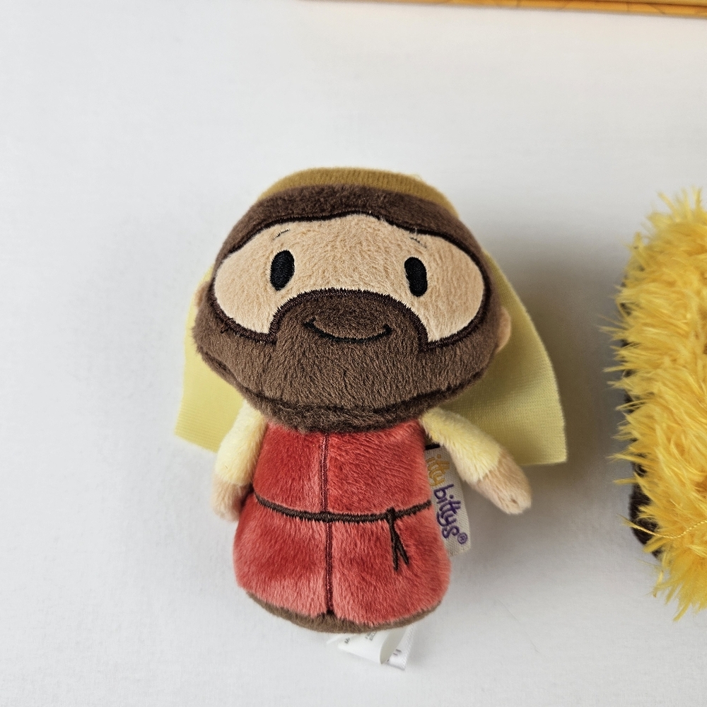 Hallmark Itty Bittys Nativity Set Plush Toys Holiday Christmas - Picture 5 of 12